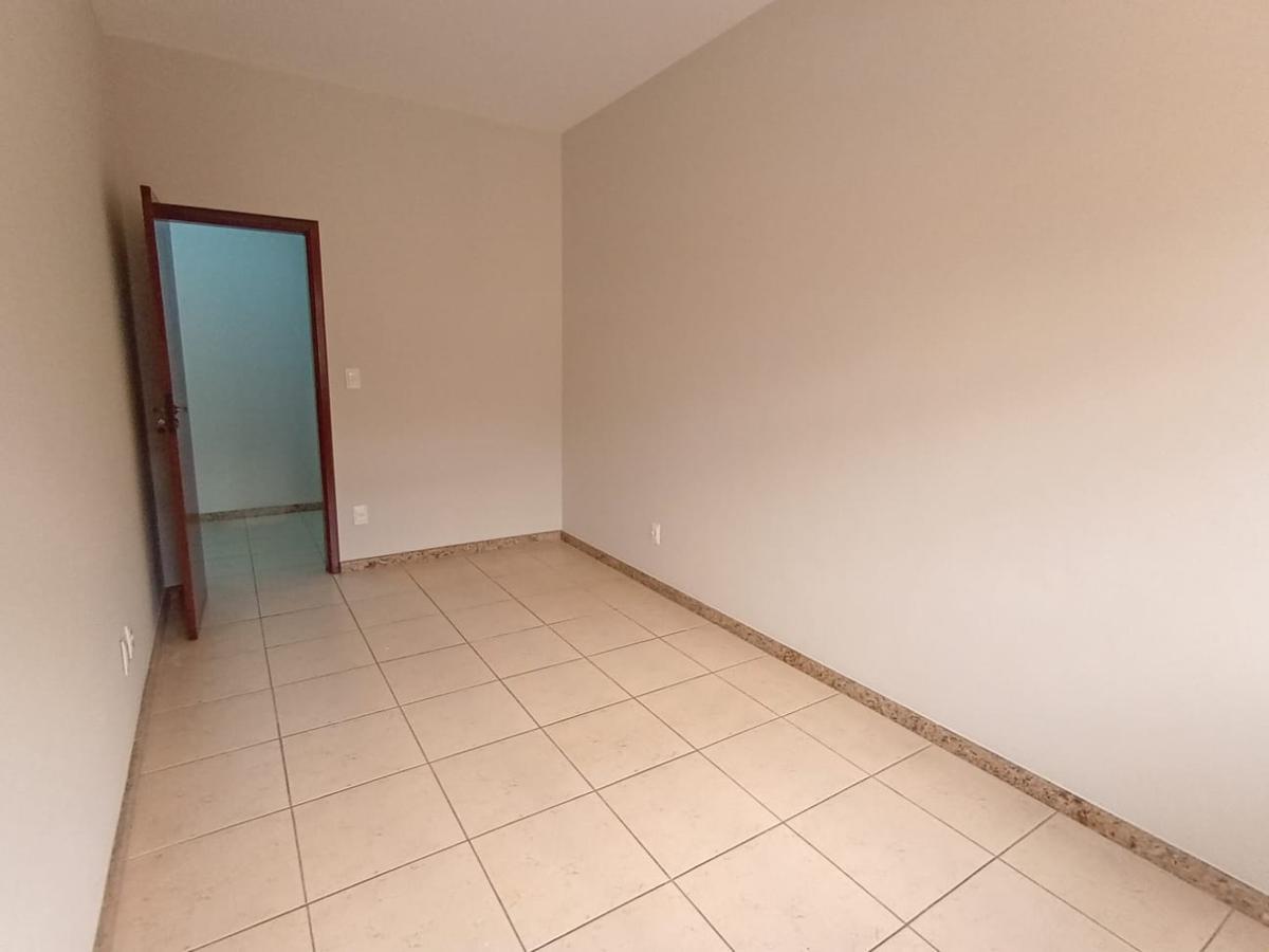 Casa Comercial, União, 0 Quarto, 0 Vaga