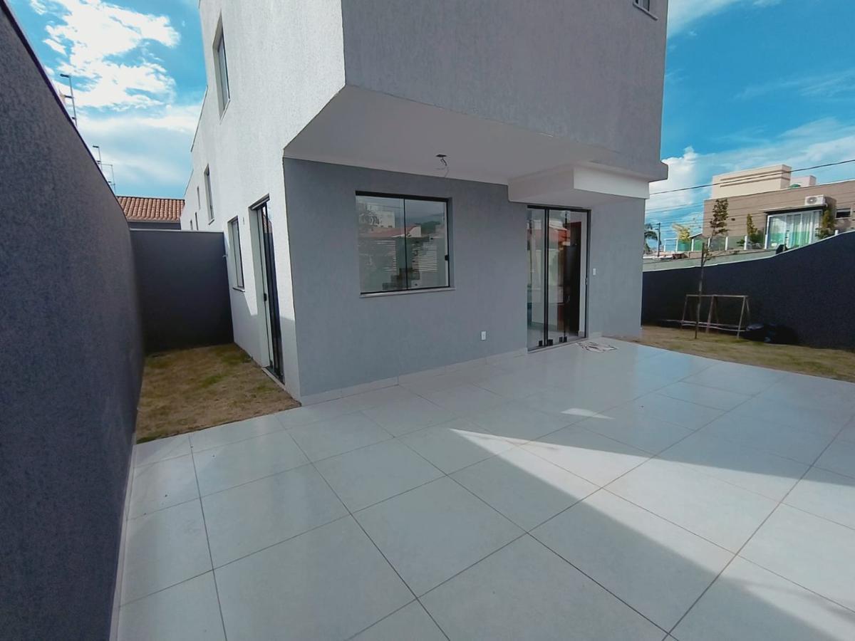 Casa, Santa Amélia, 3 Quartos, 2 Vagas, 1 Suíte