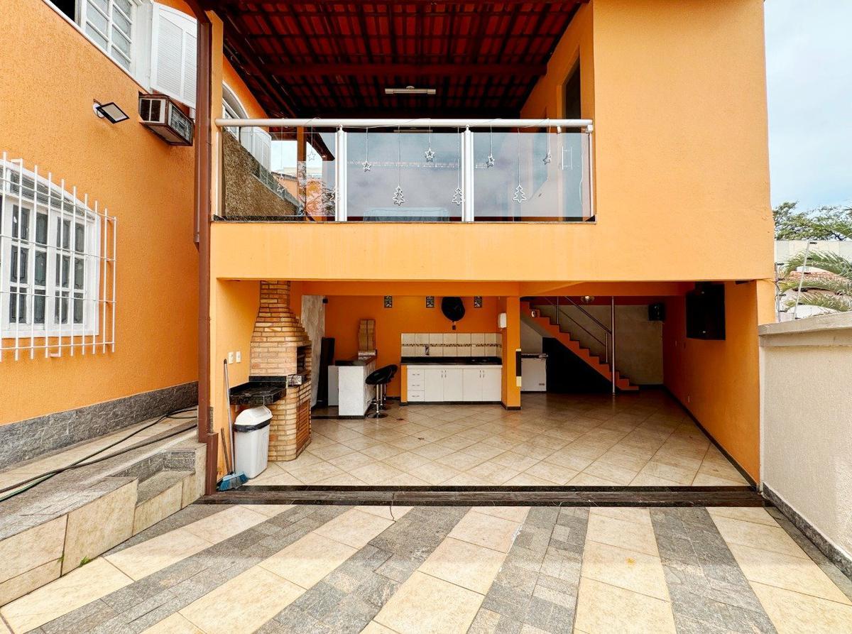 Casa, Santa Amélia, 3 Quartos, 10 Vagas, 1 Suíte