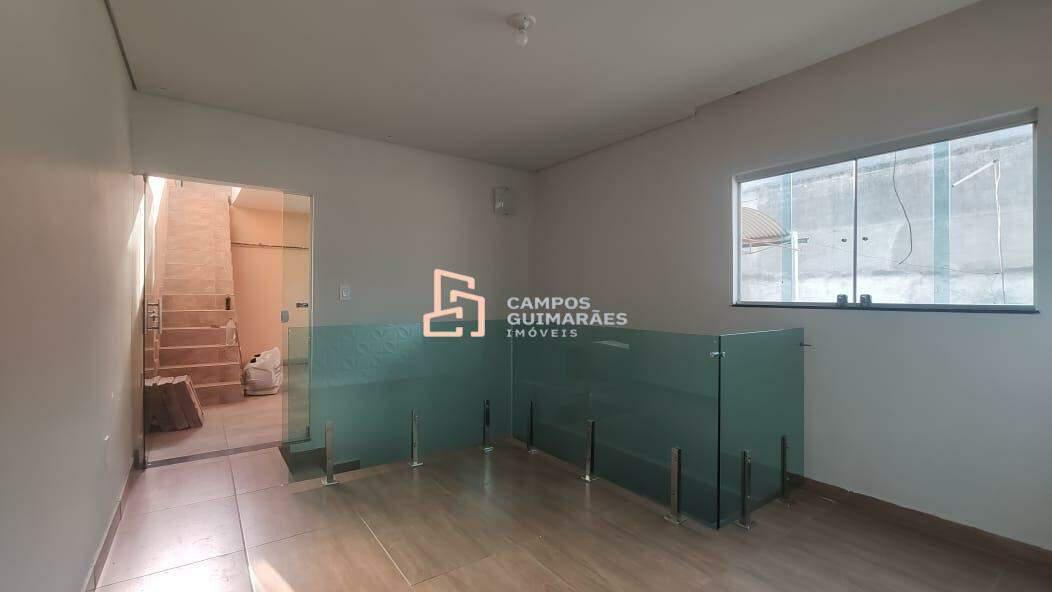 Casa, Oitis, 3 Quartos, 1 Vaga, 1 Suíte