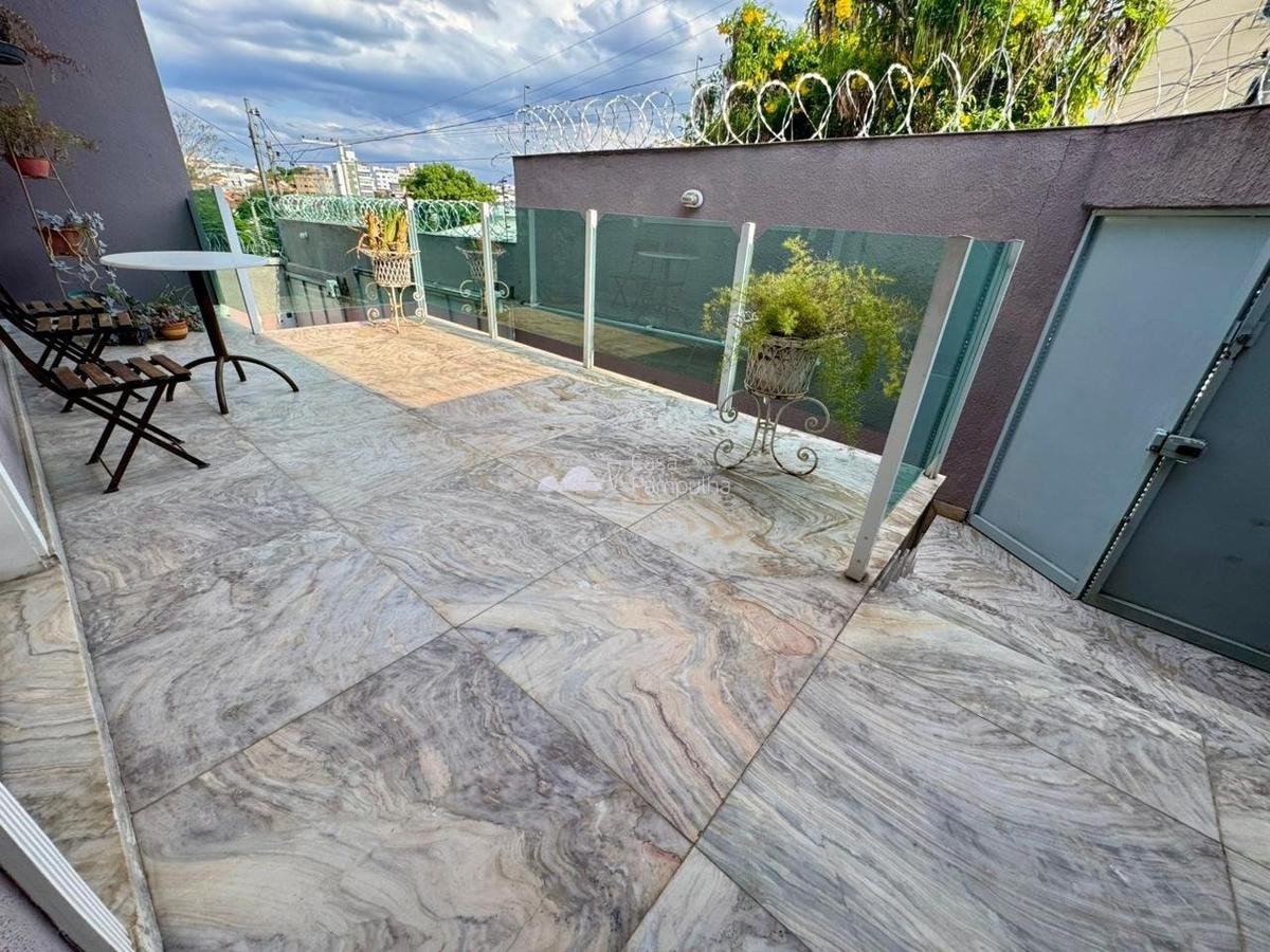 Casa, Itapoã, 4 Quartos, 3 Vagas, 1 Suíte