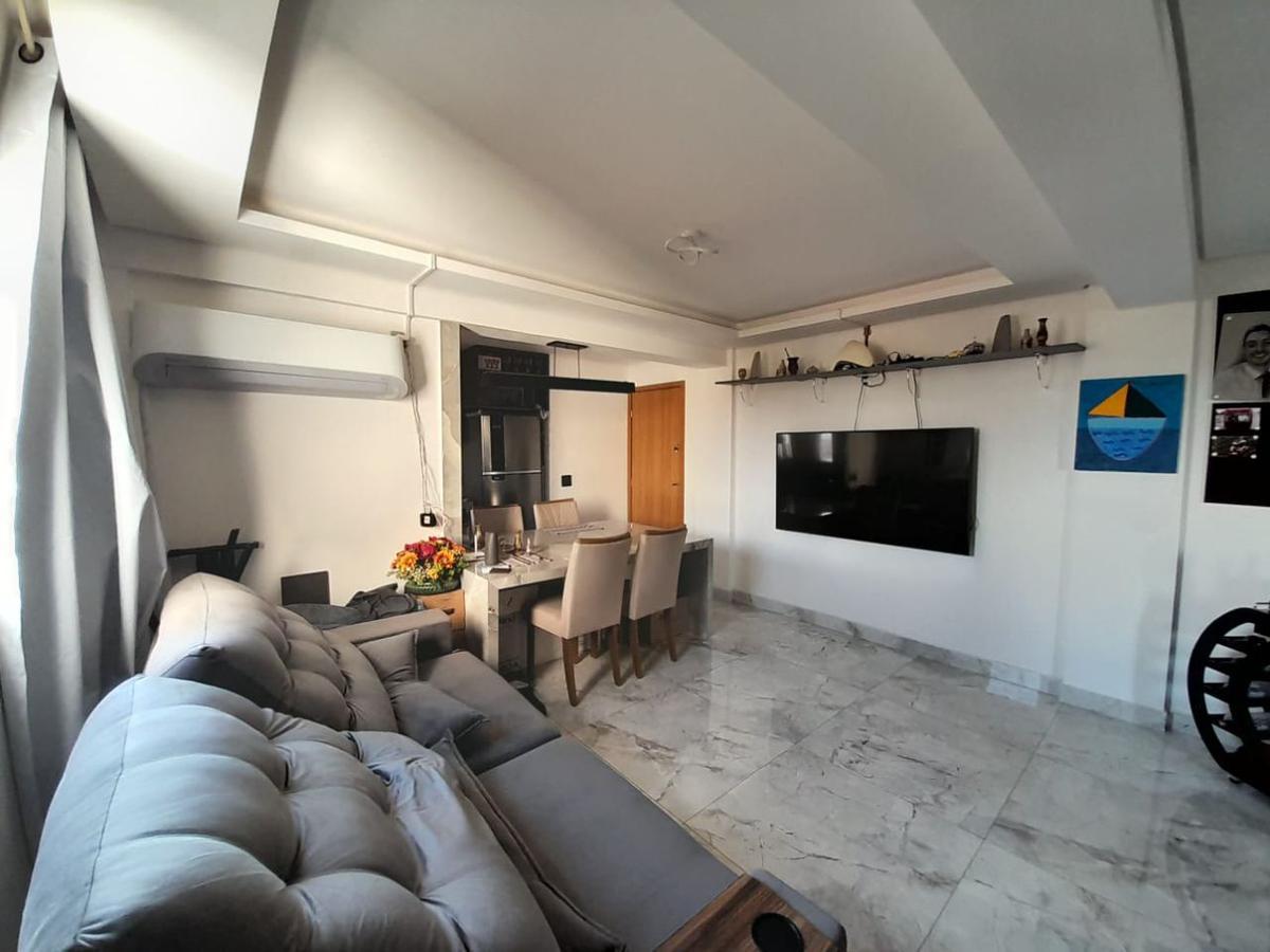 Apartamento, Santa Cruz, 2 Quartos, 1 Vaga