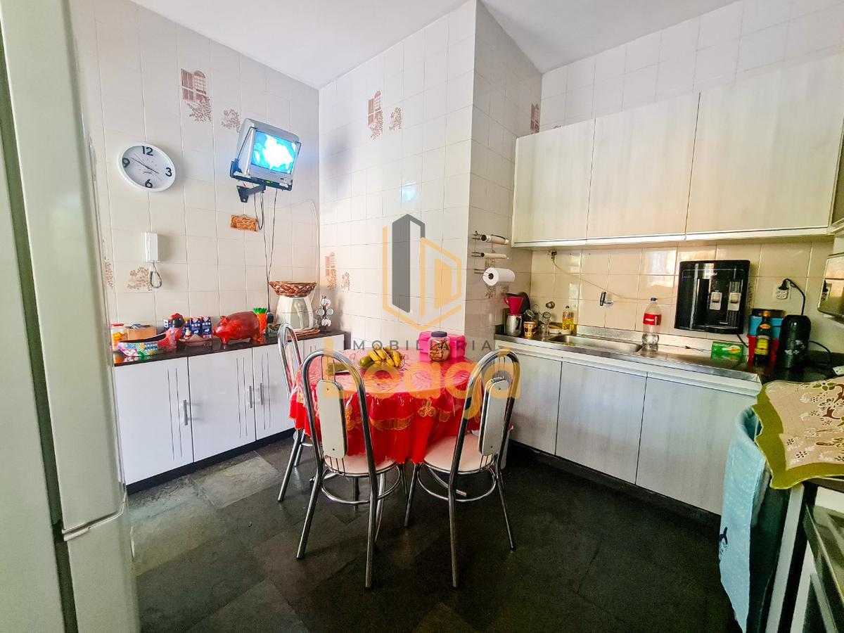 Casa, Santa Amélia, 5 Quartos, 5 Vagas, 2 Suítes