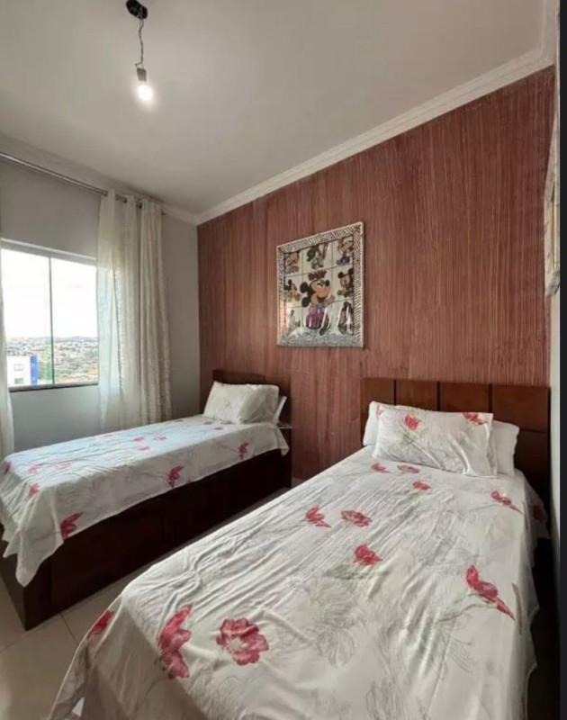 Casa, Miramar (barreiro), 3 Quartos, 3 Vagas, 1 Suíte