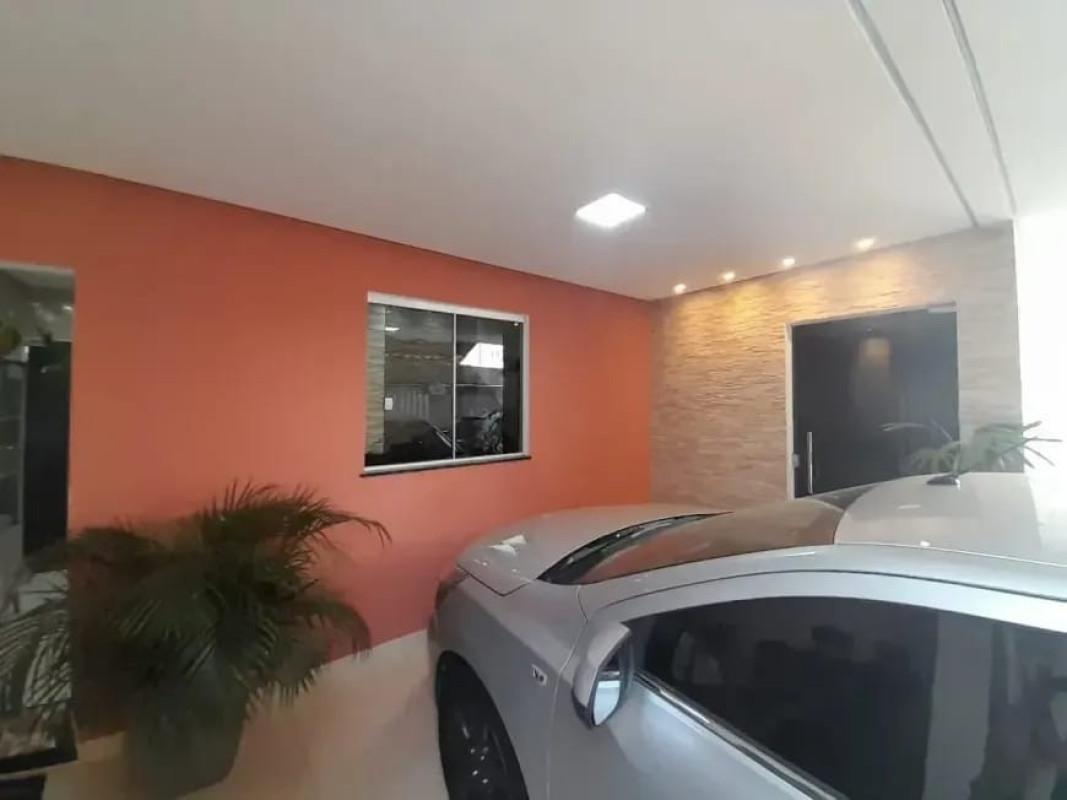 Casa, Tirol (barreiro), 3 Quartos, 2 Vagas, 1 Suíte