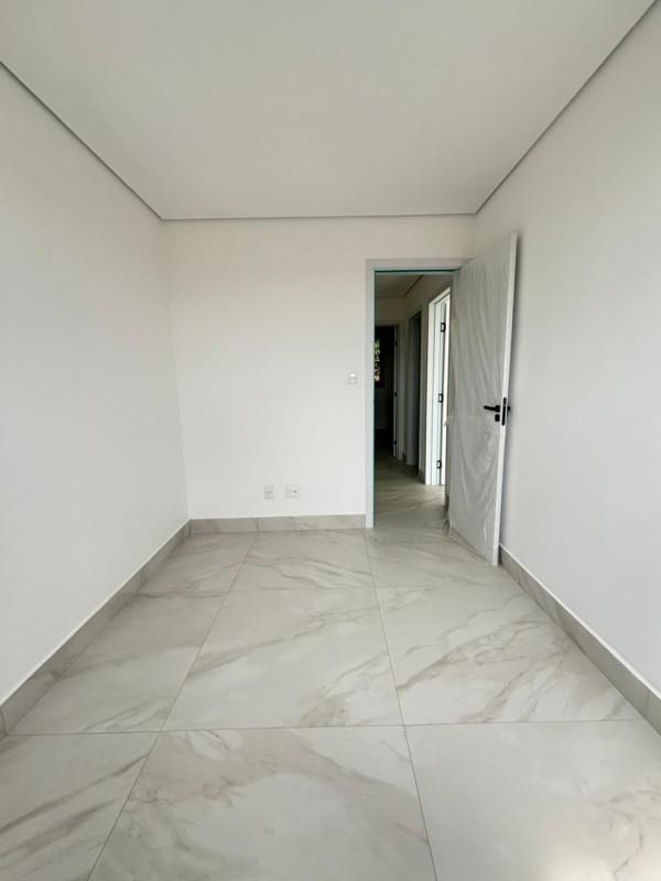 Casa, Planalto, 3 Quartos, 2 Vagas, 1 Suíte