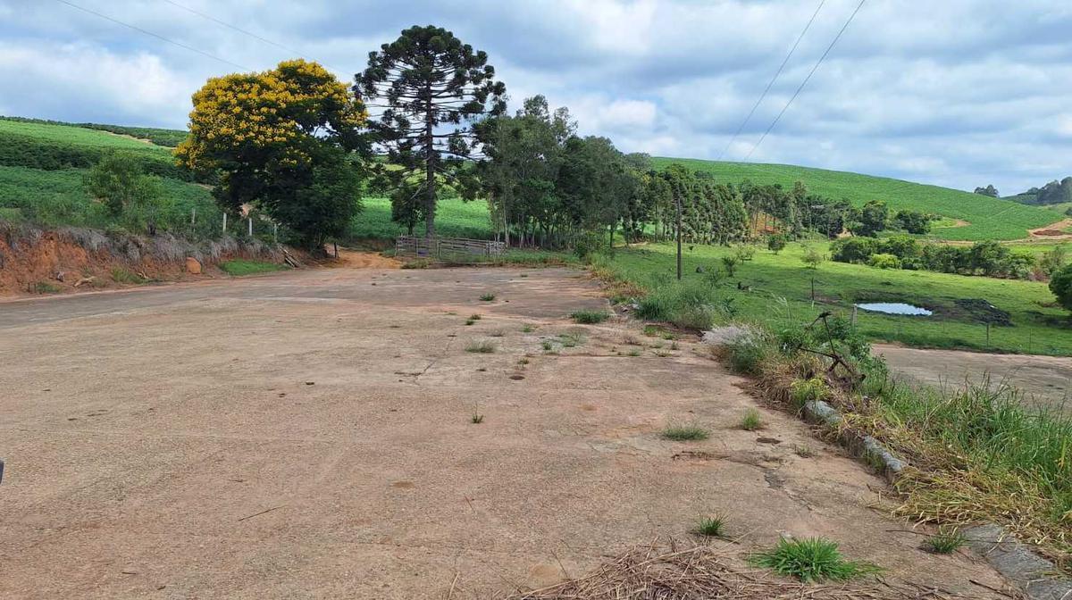 Fazenda, Zona Rural, 3 Quartos, 0 Vaga