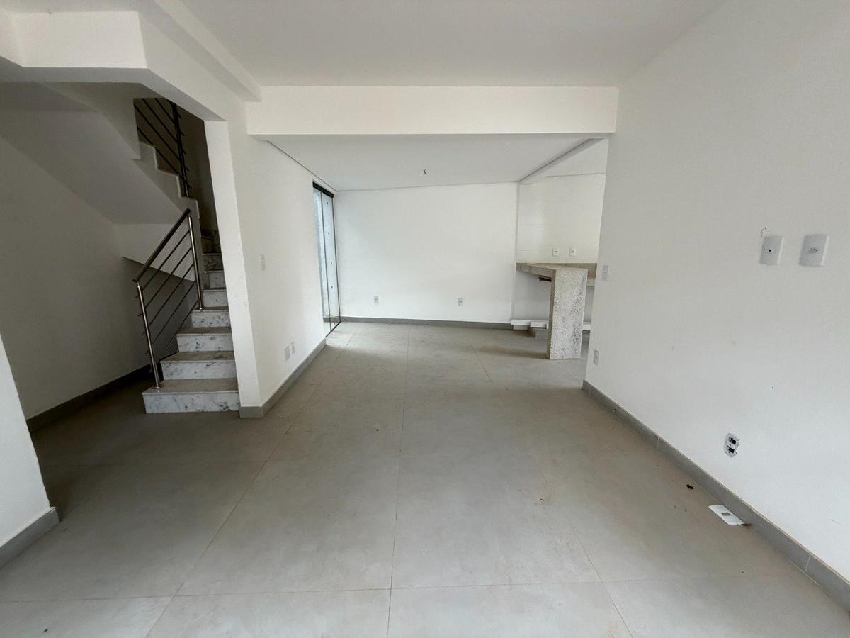 Casa, Planalto, 3 Quartos, 2 Vagas, 1 Suíte