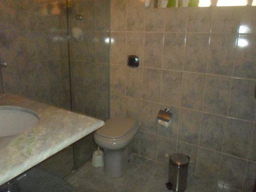 Casa, Planalto, 3 Quartos, 4 Vagas, 1 Suíte