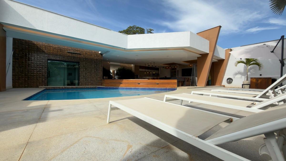 Casa, São Luiz (pampulha), 4 Quartos, 16 Vagas, 2 Suítes