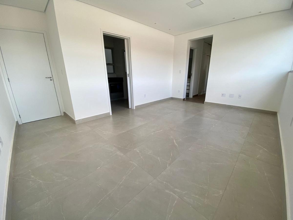 Apartamento, Candelária, 3 Quartos, 2 Vagas, 1 Suíte