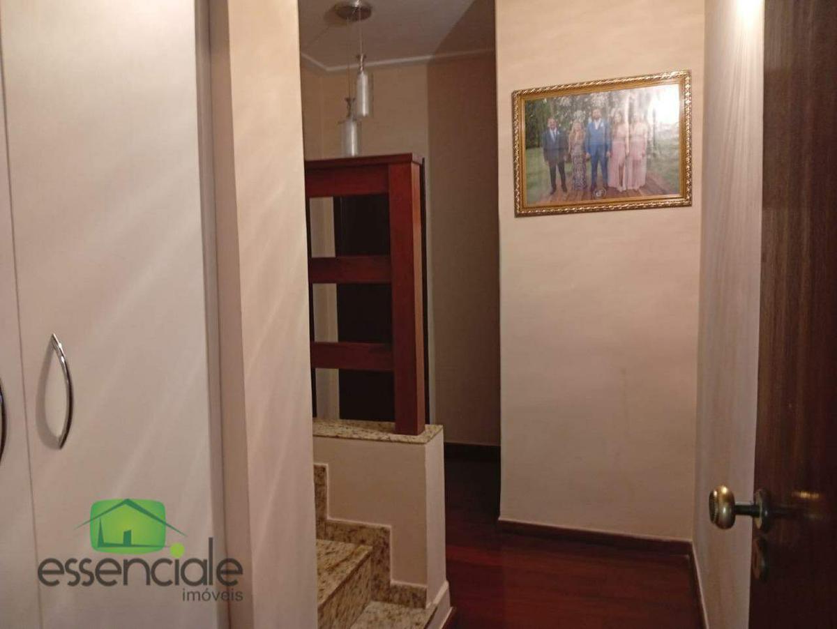 Casa Comercial, Eldorado, 5 Quartos, 4 Vagas, 2 Suítes