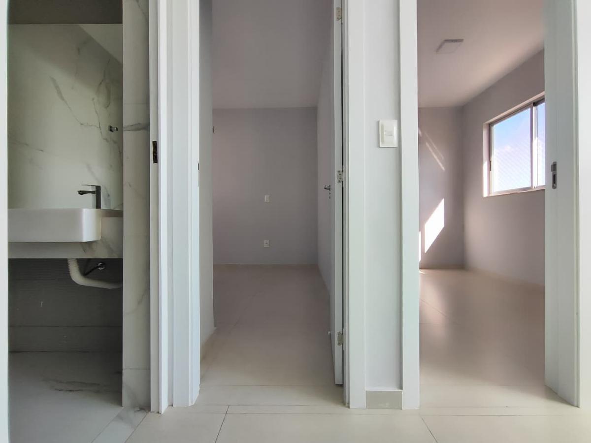 Casa, Concórdia, 2 Quartos, 1 Vaga, 1 Suíte