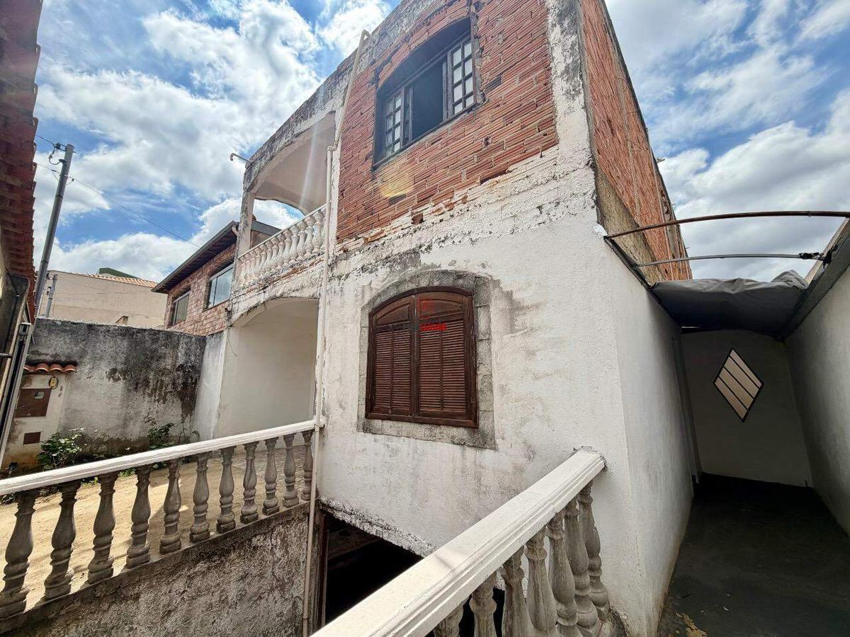 Casa, Tirol, 3 Quartos, 5 Vagas