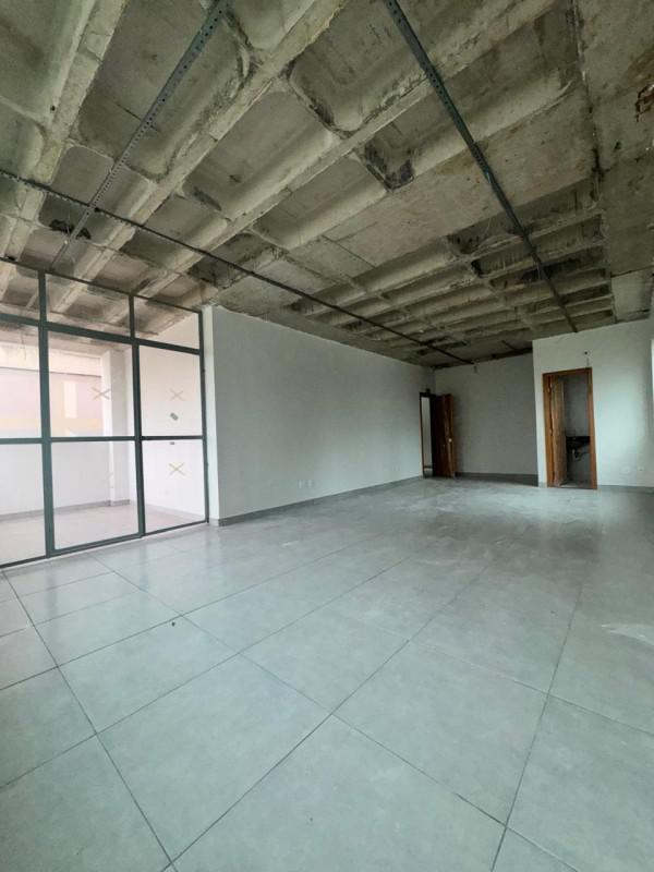 Sala, Barro Preto, 0 Quarto, 1 Vaga