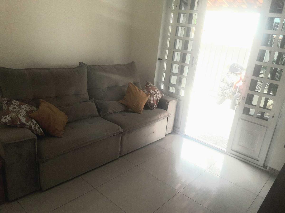 Casa, Europa, 3 Quartos, 0 Vaga, 1 Suíte