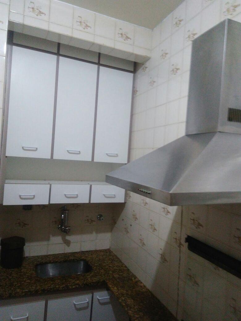 Apartamento, Sagrada Família, 2 Quartos, 1 Vaga, 1 Suíte