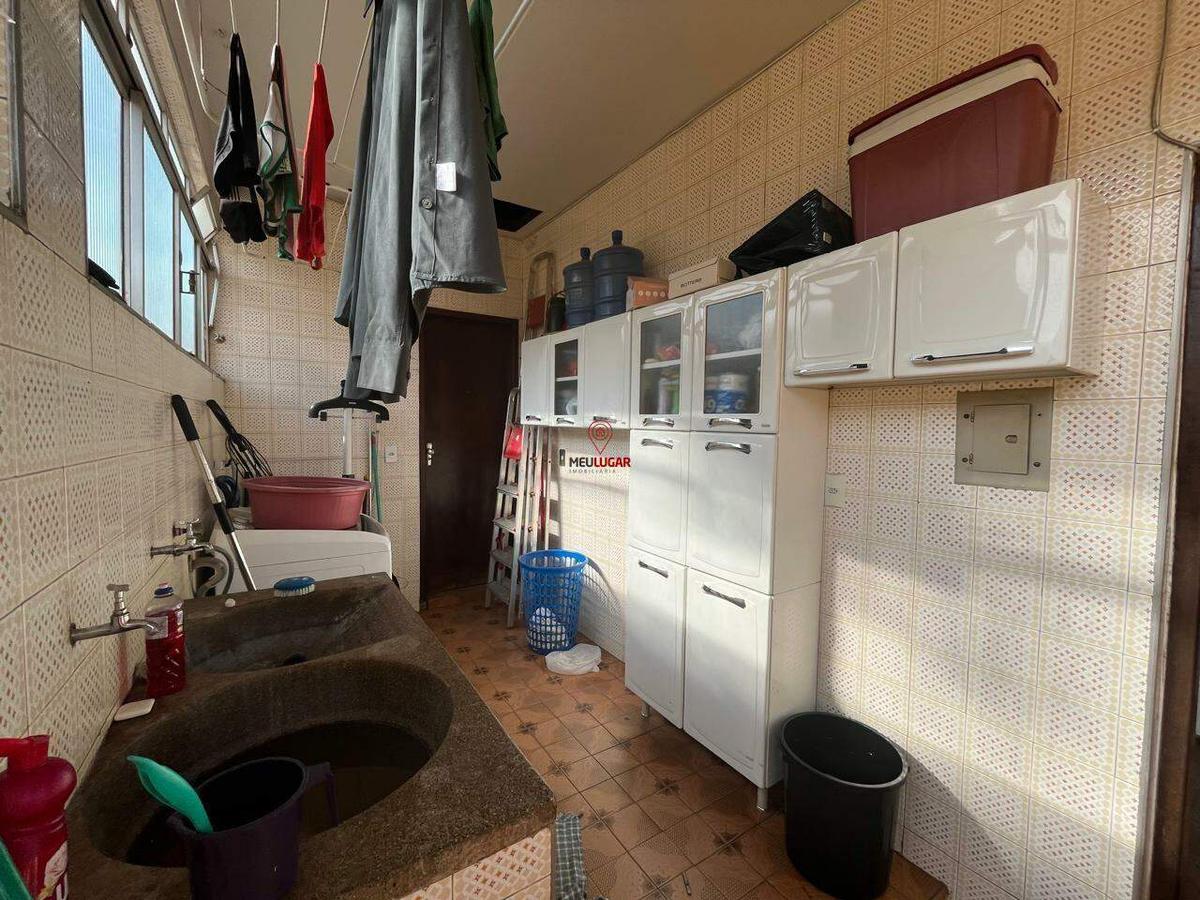 Cobertura, Barreiro, 4 Quartos, 2 Vagas, 1 Suíte