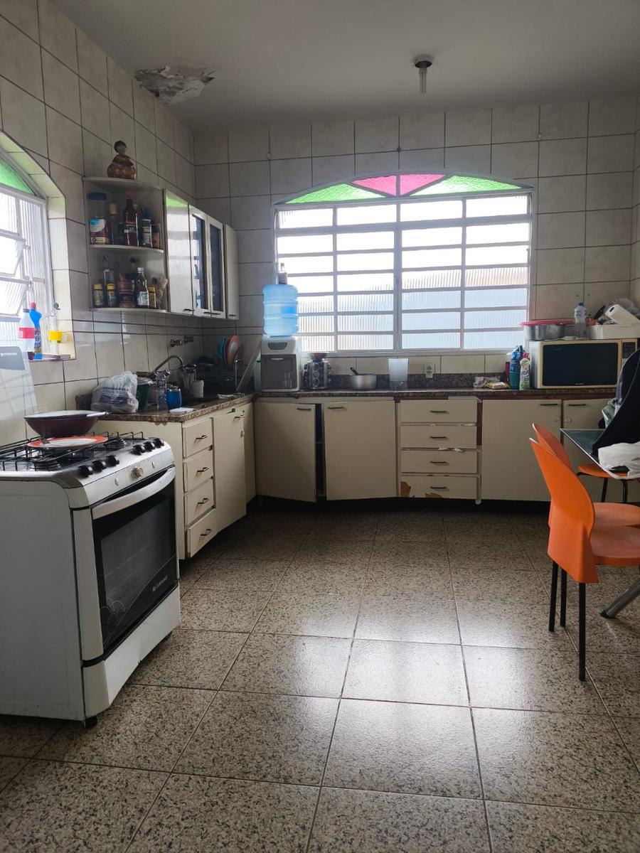 Casa, Concórdia, 3 Quartos, 2 Vagas, 1 Suíte