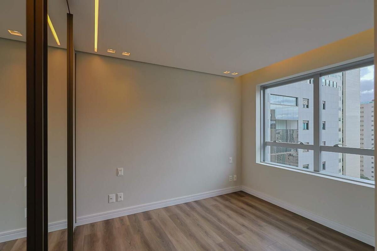 Apartamento, Lourdes, 3 Quartos, 2 Vagas, 1 Suíte