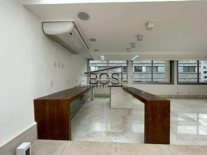 Cobertura, Savassi, 4 Quartos, 3 Vagas, 2 Suítes