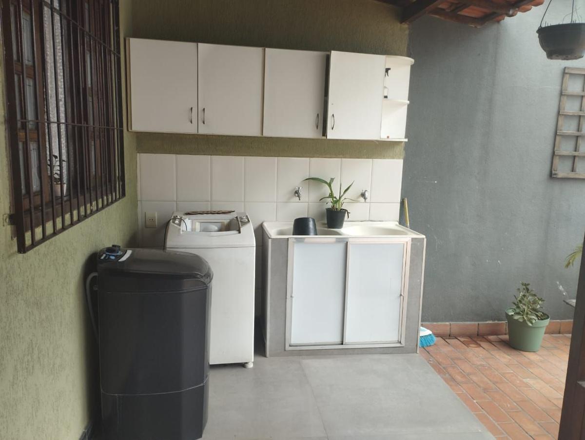Casa, Santa Cruz, 3 Quartos, 7 Vagas, 1 Suíte