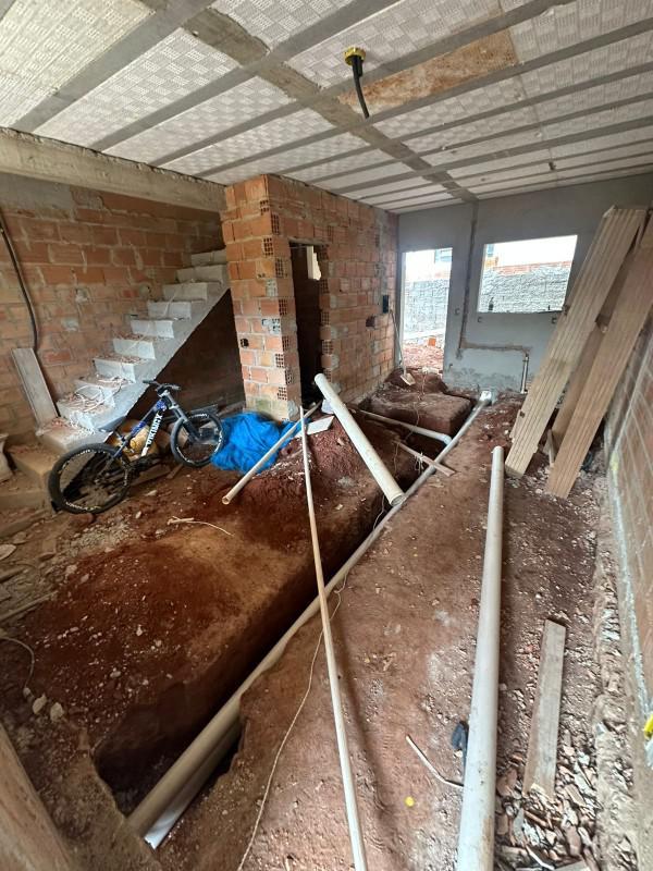 Casa, Pedra Azul, 3 Quartos, 4 Vagas, 1 Suíte