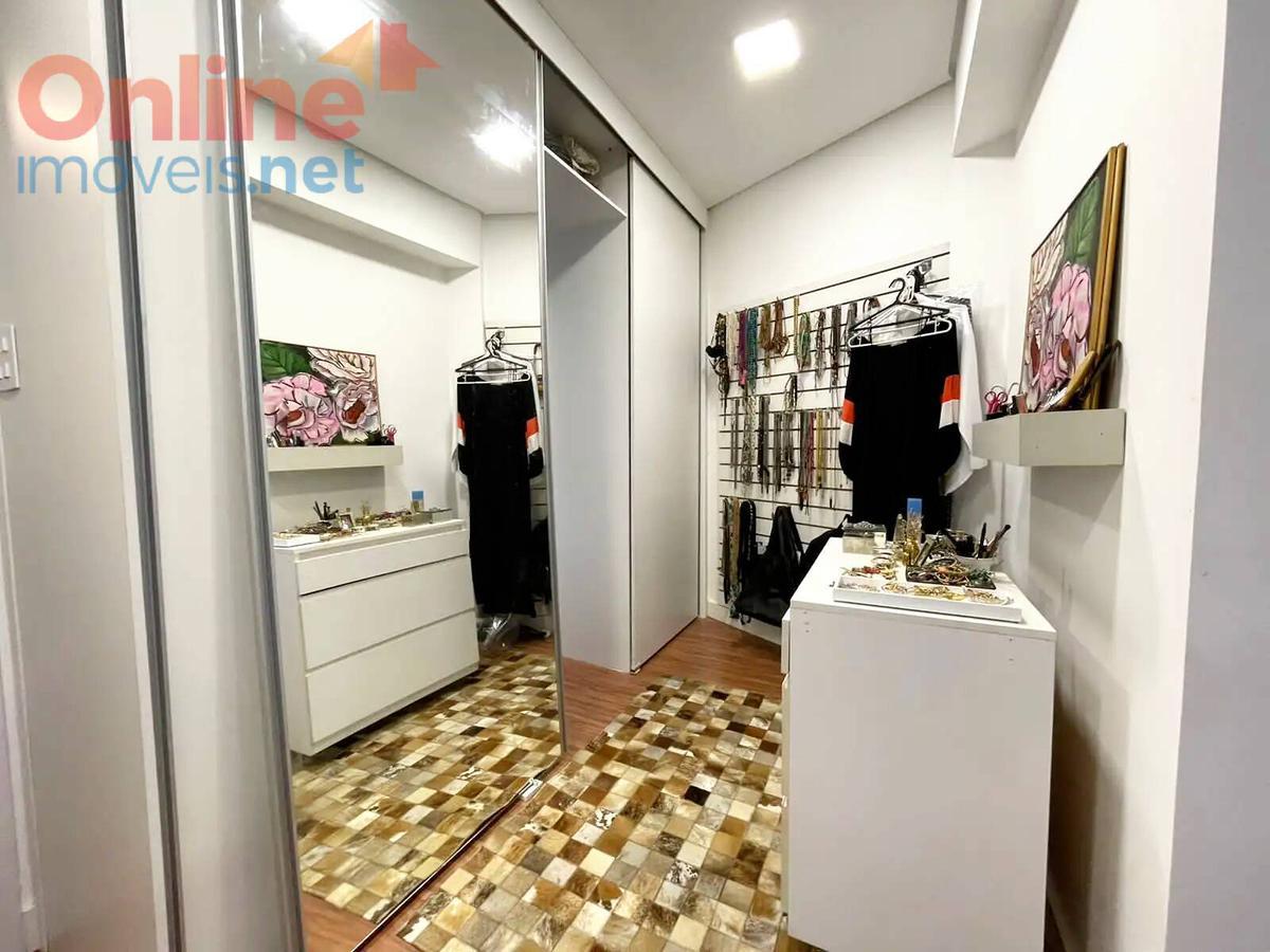 Cobertura, Serra, 4 Quartos, 0 Vaga, 2 Suítes