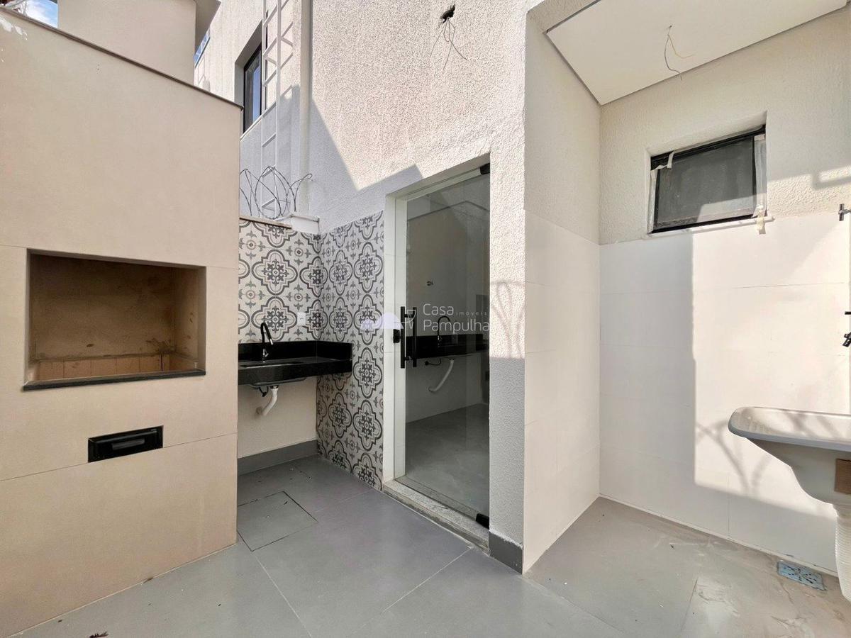 Casa, Planalto, 2 Quartos, 0 Vaga, 2 Suítes