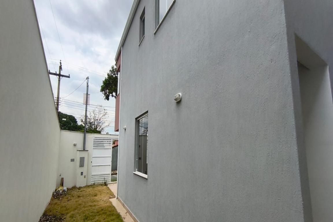 Casa, Itapoã, 3 Quartos, 2 Vagas, 1 Suíte
