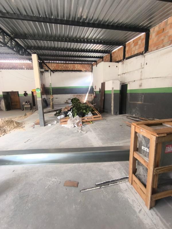 Andar, Serrano, 1 Quarto, 12 Vagas