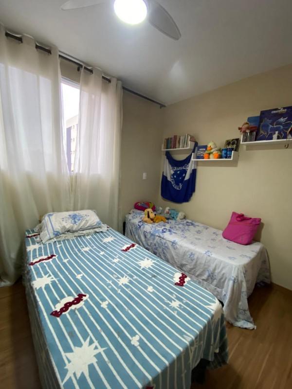 Apartamento, Miramar (barreiro), 2 Quartos, 1 Vaga