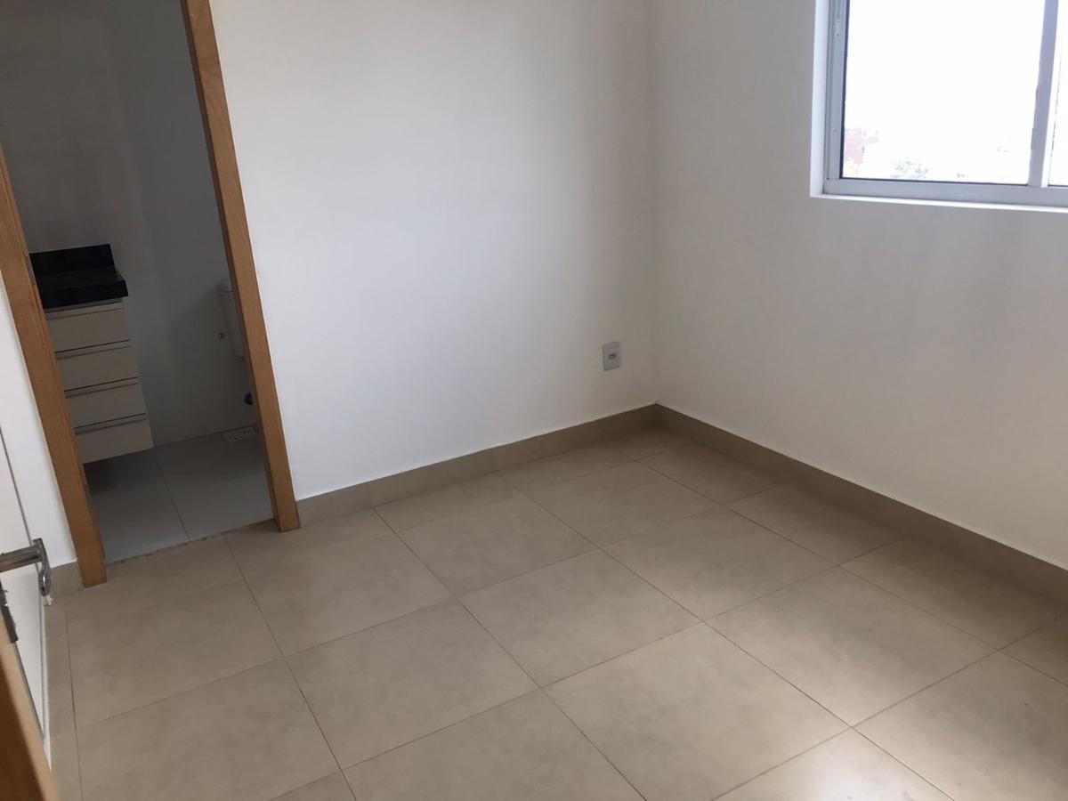 Apartamento, Sagrada Família, 1 Quarto, 1 Vaga