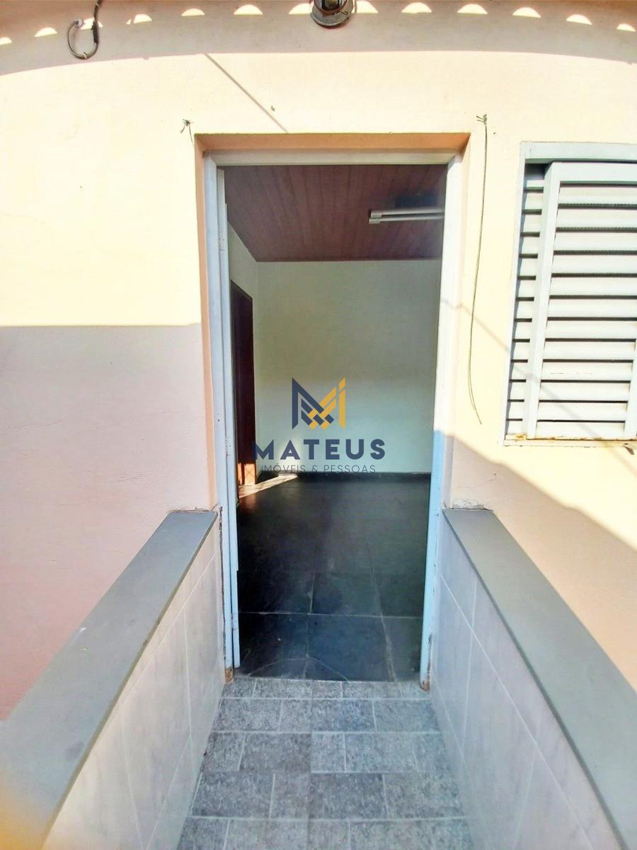 Casa, Caiçaras, 2 Quartos, 0 Vaga