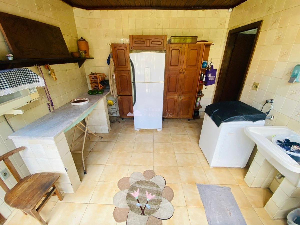 Casa, Jardim Atlântico, 8 Quartos, 6 Vagas, 2 Suítes