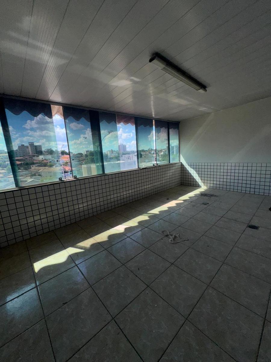 Sala, Itapoã, 0 Quarto, 0 Vaga