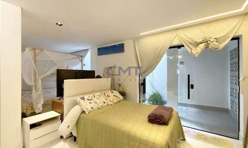 Casa, Lourdes, 3 Quartos, 0 Vaga, 1 Suíte