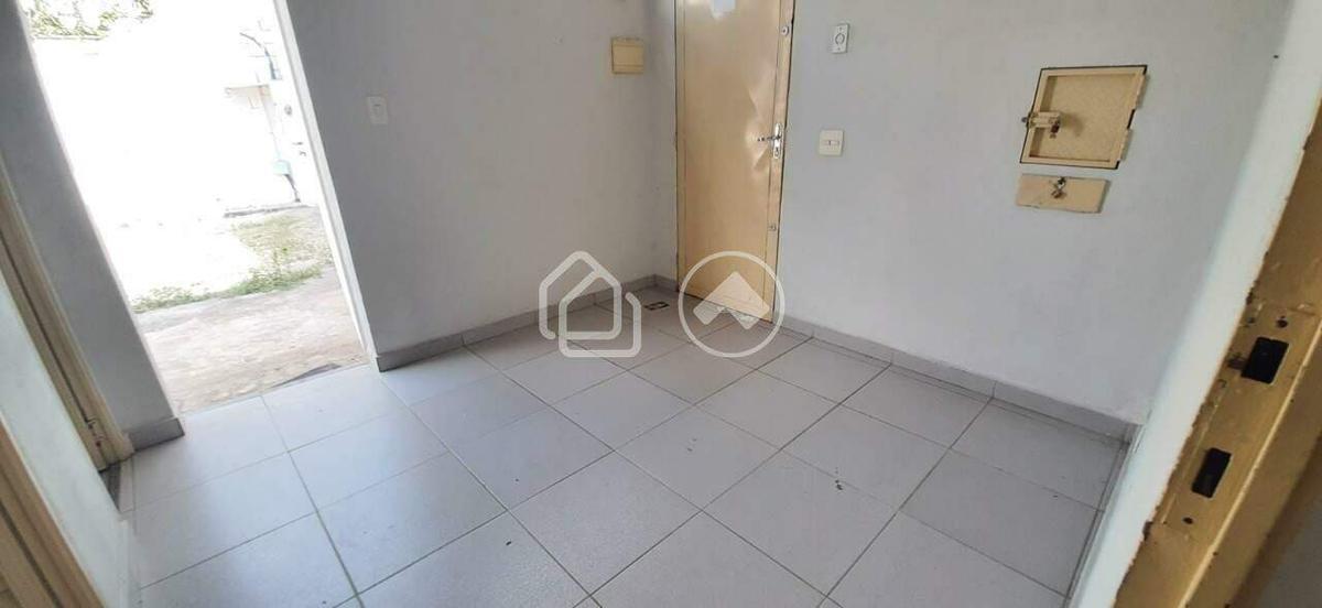 Galpão, Palmeiras, 2 Quartos, 10 Vagas