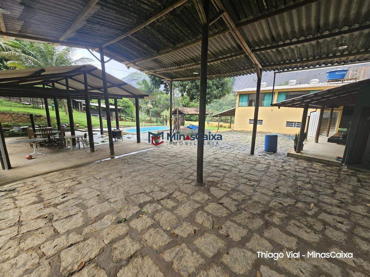 Fazenda, Petrópolis, 4 Quartos, 5 Vagas, 2 Suítes