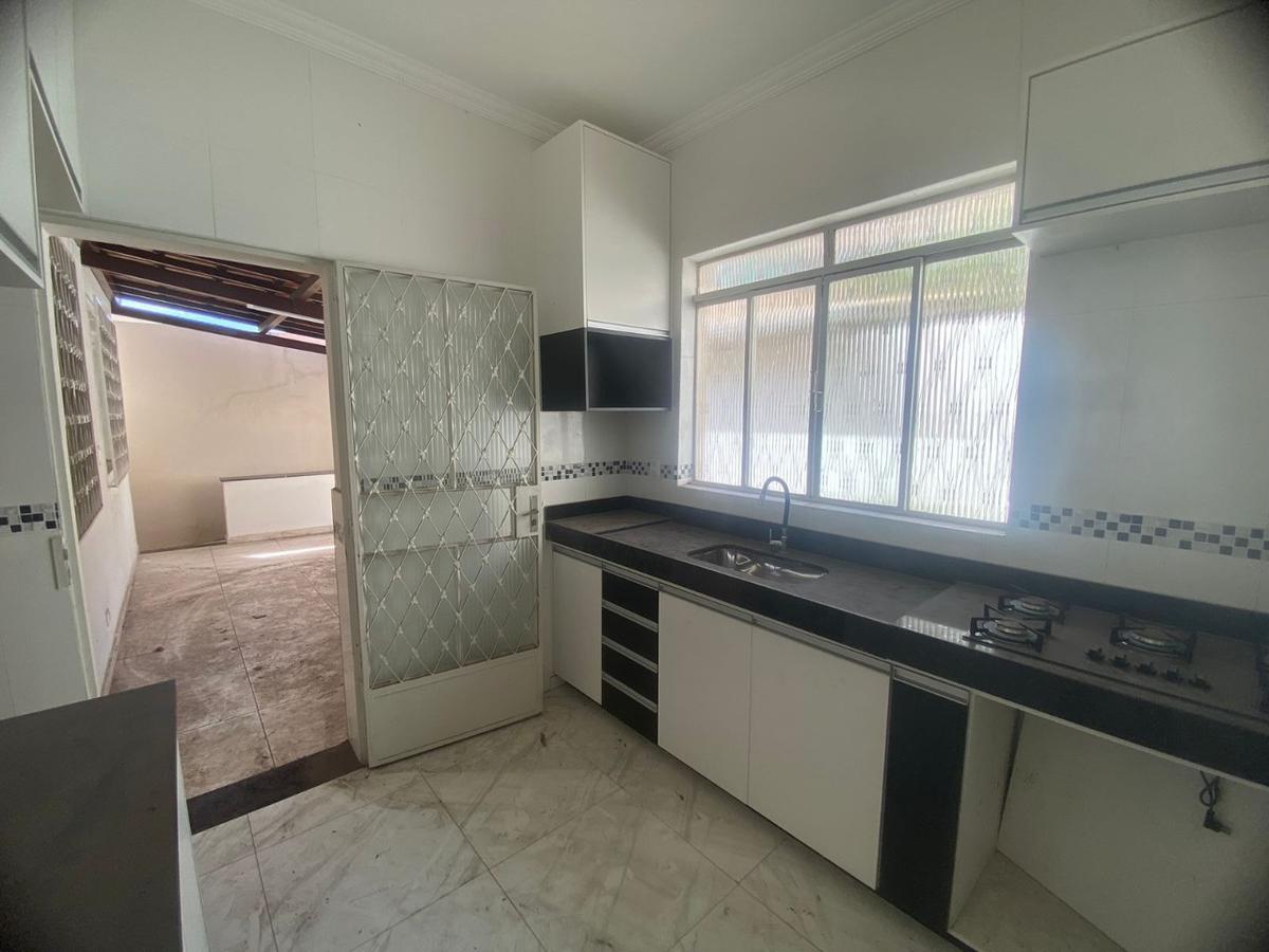 Casa, Eldorado, 3 Quartos, 2 Vagas, 1 Suíte