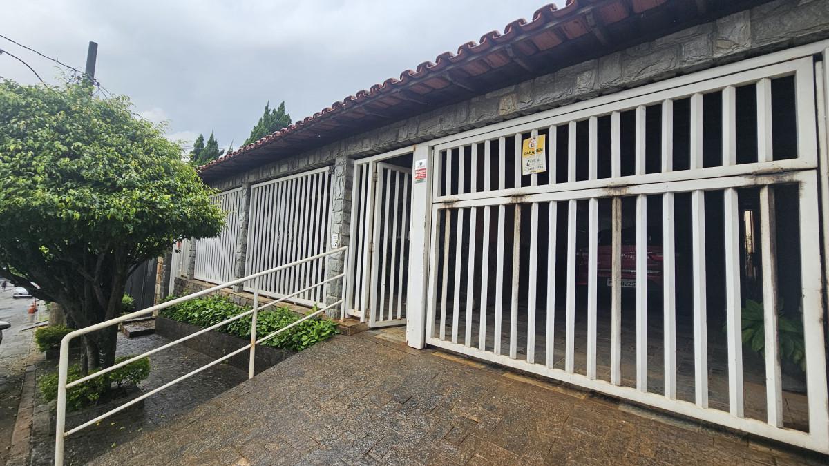 Casa, João Pinheiro, 3 Quartos, 2 Vagas, 1 Suíte