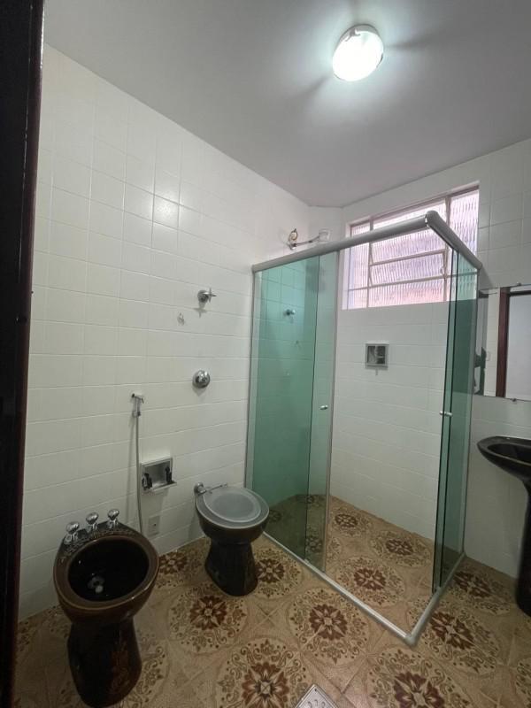 Casa, Floresta, 5 Quartos, 4 Vagas, 1 Suíte