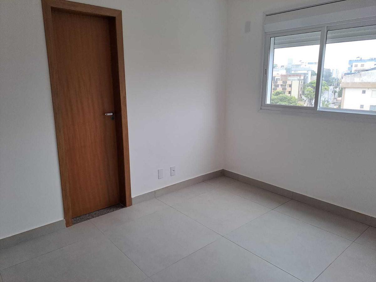 Cobertura, Jaraguá, 3 Quartos, 2 Vagas, 1 Suíte