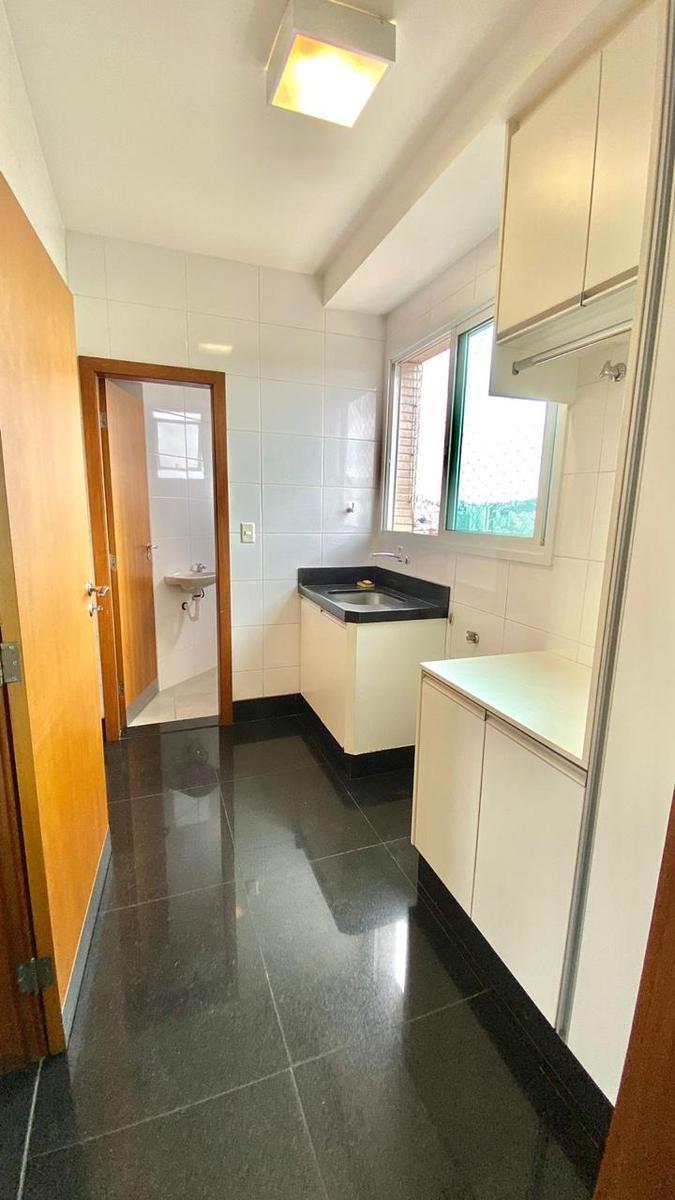 Apartamento, São José, 4 Quartos, 4 Vagas, 4 Suítes