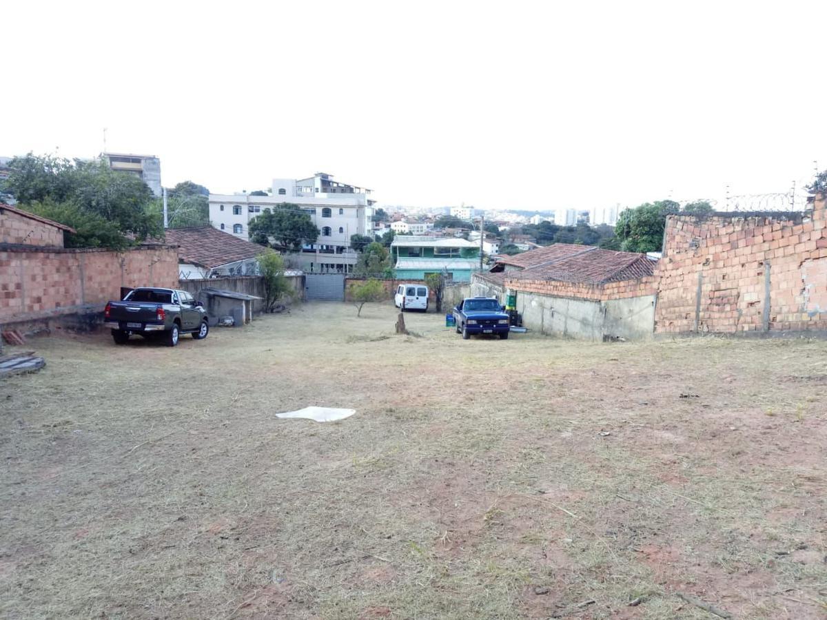 Lote, Planalto, 0 Quarto, 0 Vaga