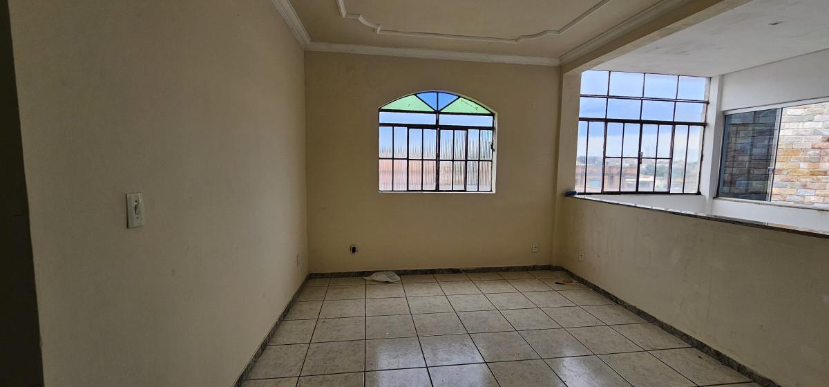 Casa, Milanez, 3 Quartos, 1 Vaga