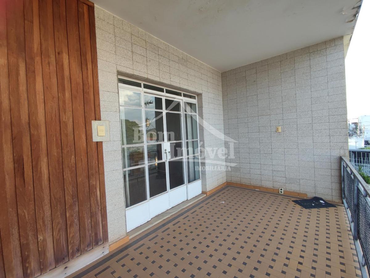 Casa, Centro, 4 Quartos, 1 Vaga, 1 Suíte