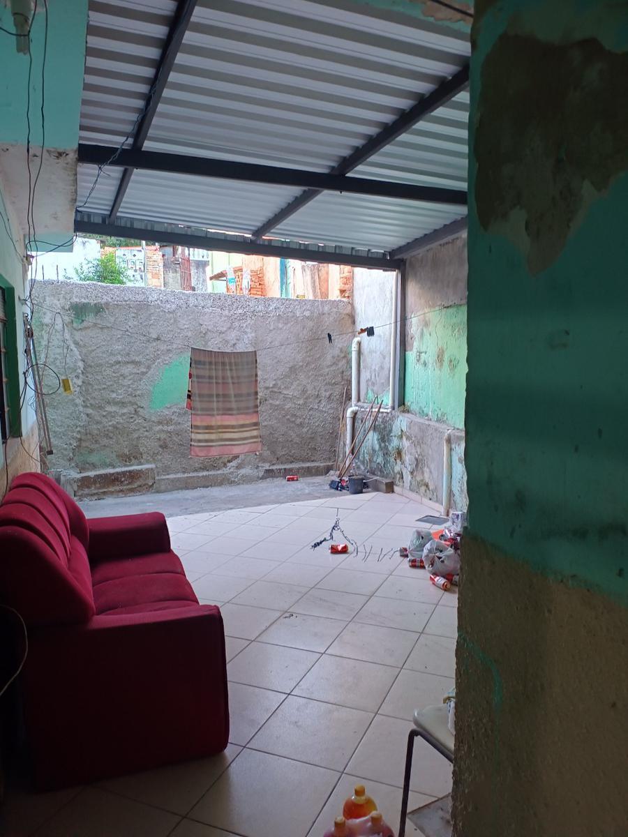 Casa, Industrial, 2 Quartos, 0 Vaga