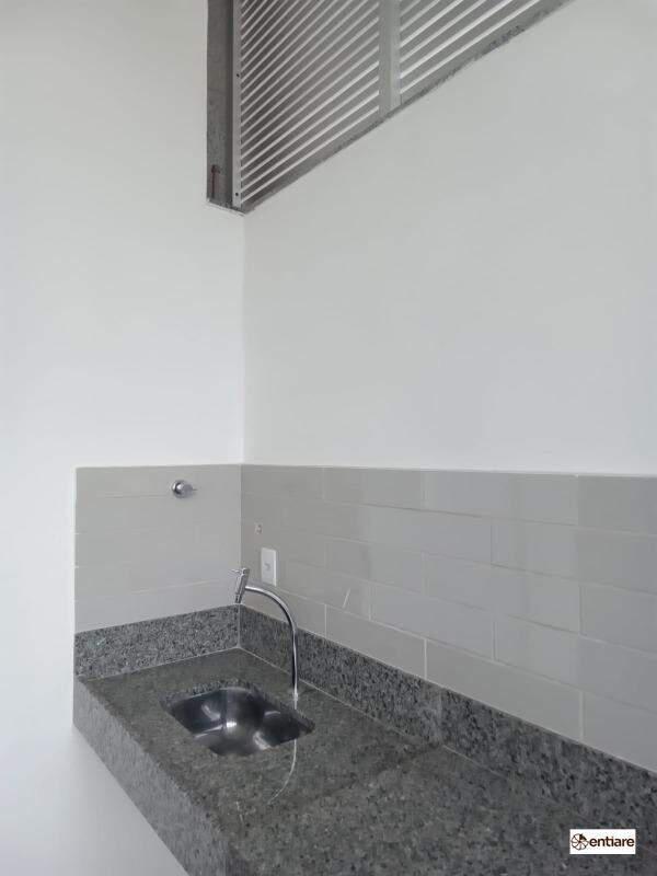 Andar, Estoril, 0 Quarto, 5 Vagas