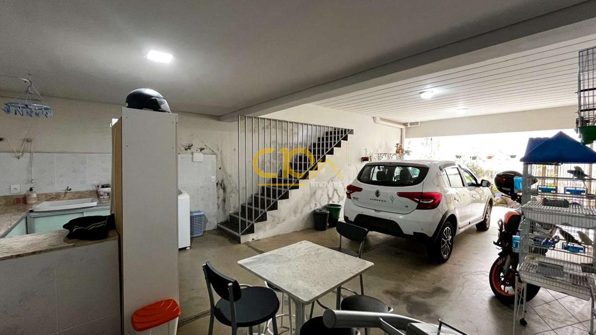 Casa, Santa Efigênia, 3 Quartos, 2 Vagas, 2 Suítes